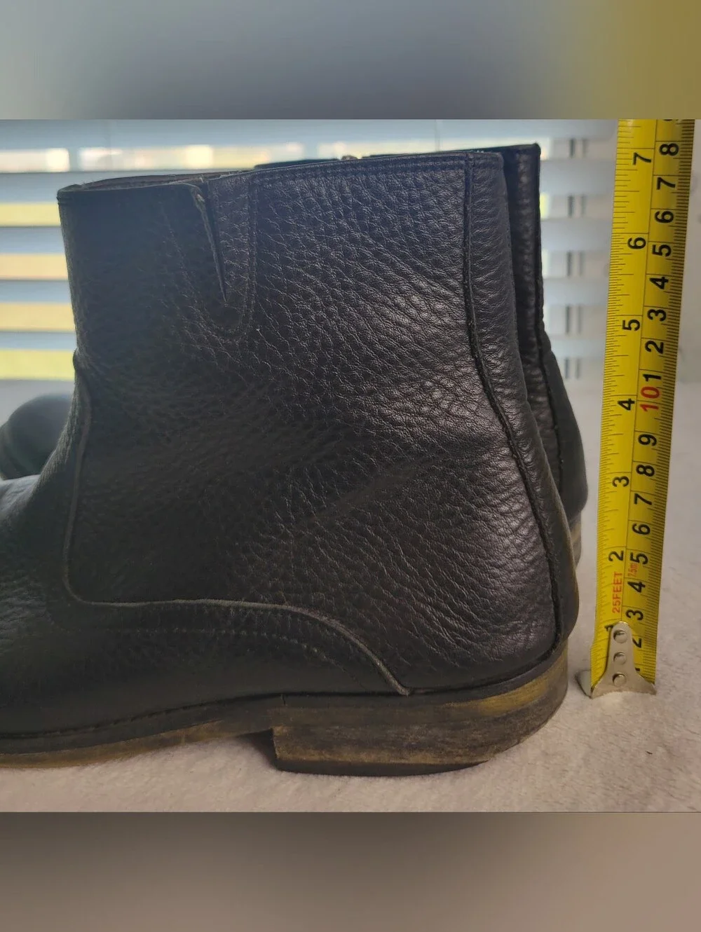 Kenneth Cole Reaction Black Leather Noble Men Chukka Ankle Boots Size 10 Nobel